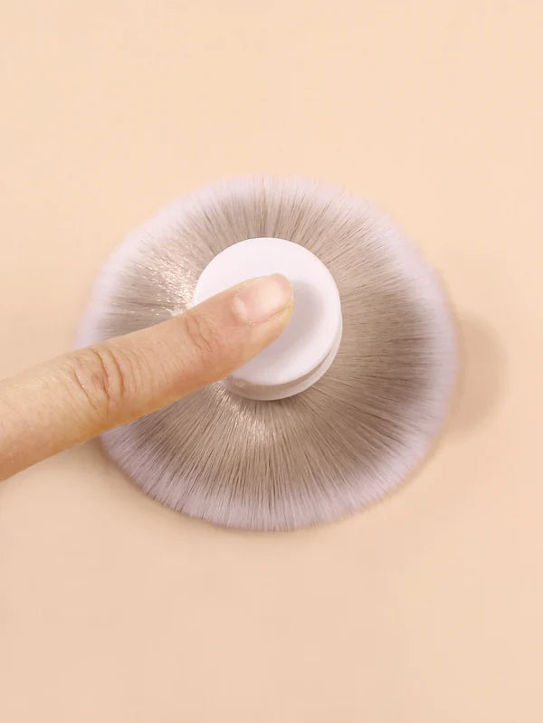 Cream White Retractable Brush, Super Soft, Light Grey, Large Head, Portable